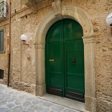 Bed and Breakfast Residenza Vecchi Tempi Vibo Valentia Esterno foto